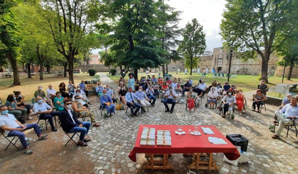 adotta un progetto sociale 2021