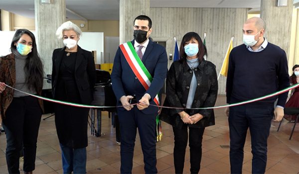 Foto inaugurazione nuovi spazi accademia e istituto verdi