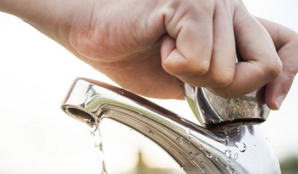 Immagine risparmio idirico rubinetto chiuso