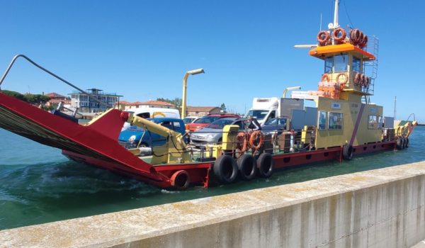 traghetto di Marina di Ravenna